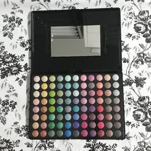 bh cosmetics 88 Shimmer Eyeshadow Palette